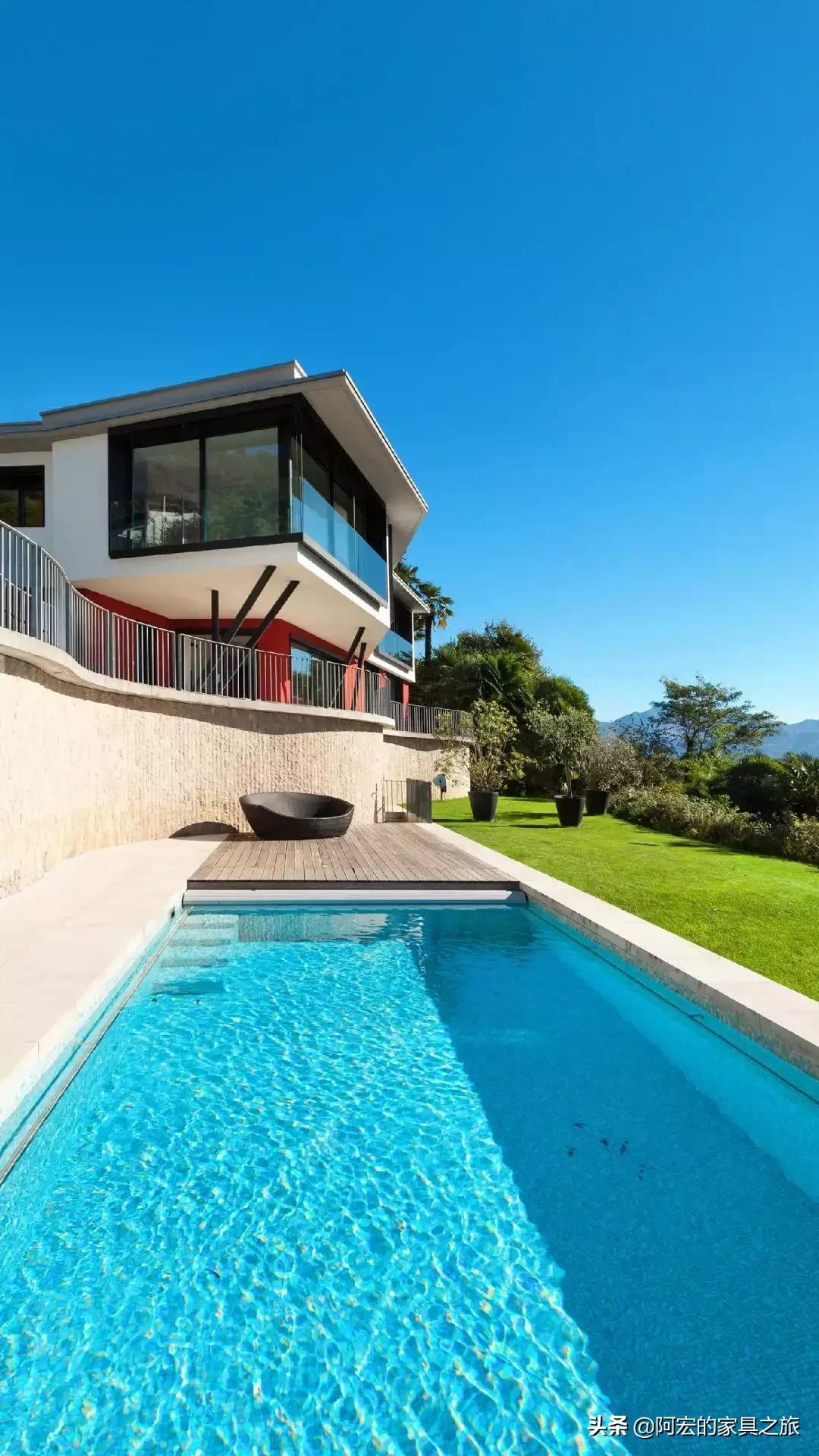 屋顶装修视频教程-屋顶太高怎么装修显的不太空？