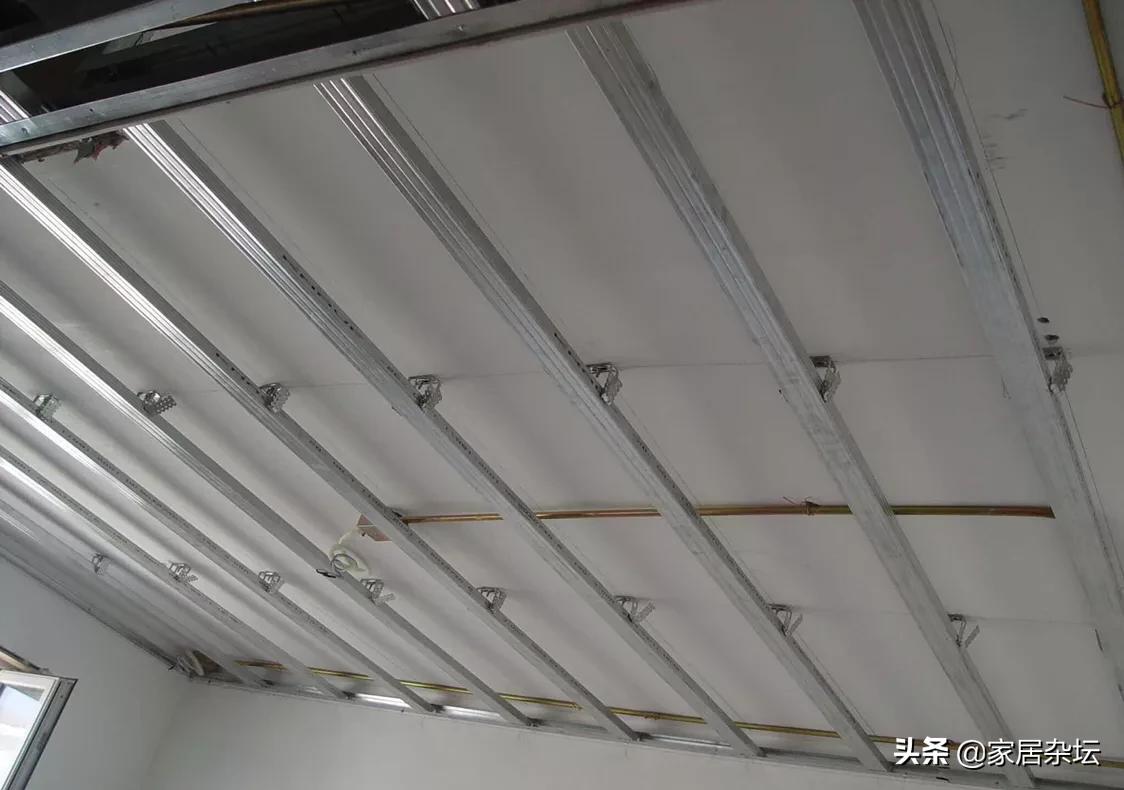 家装吊顶轻钢龙骨好还是木龙骨好-吊顶龙骨用轻钢好还是木龙骨好? 家装吊顶轻钢龙骨好还是木龙骨好-吊顶龙骨用轻钢好还是木龙骨好?