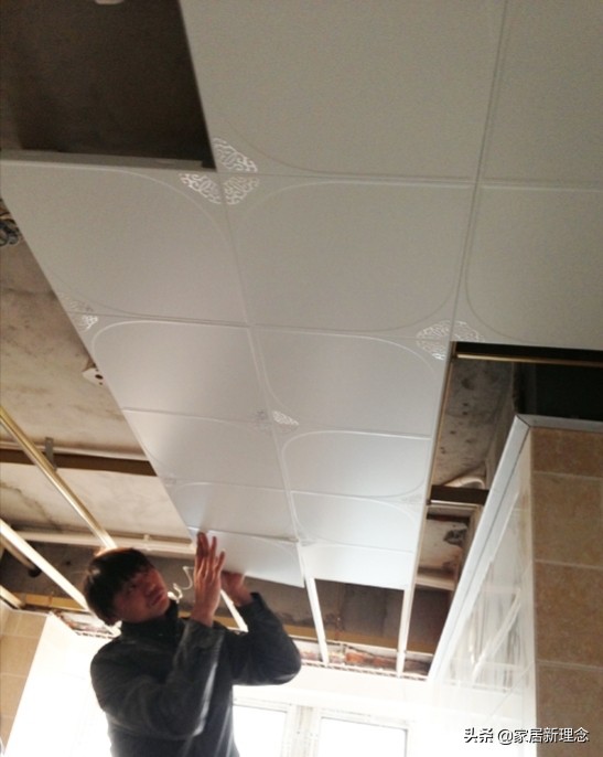 厨房吊顶材料有哪几种-厨房吊顶用石膏板还是铝扣板? 厨房吊顶材料有哪几种-厨房吊顶用石膏板还是铝扣板?