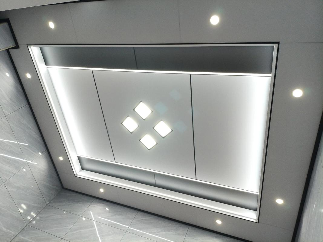 装修房屋吊顶多少钱一平方?-门面装修吊顶多少钱一平方?