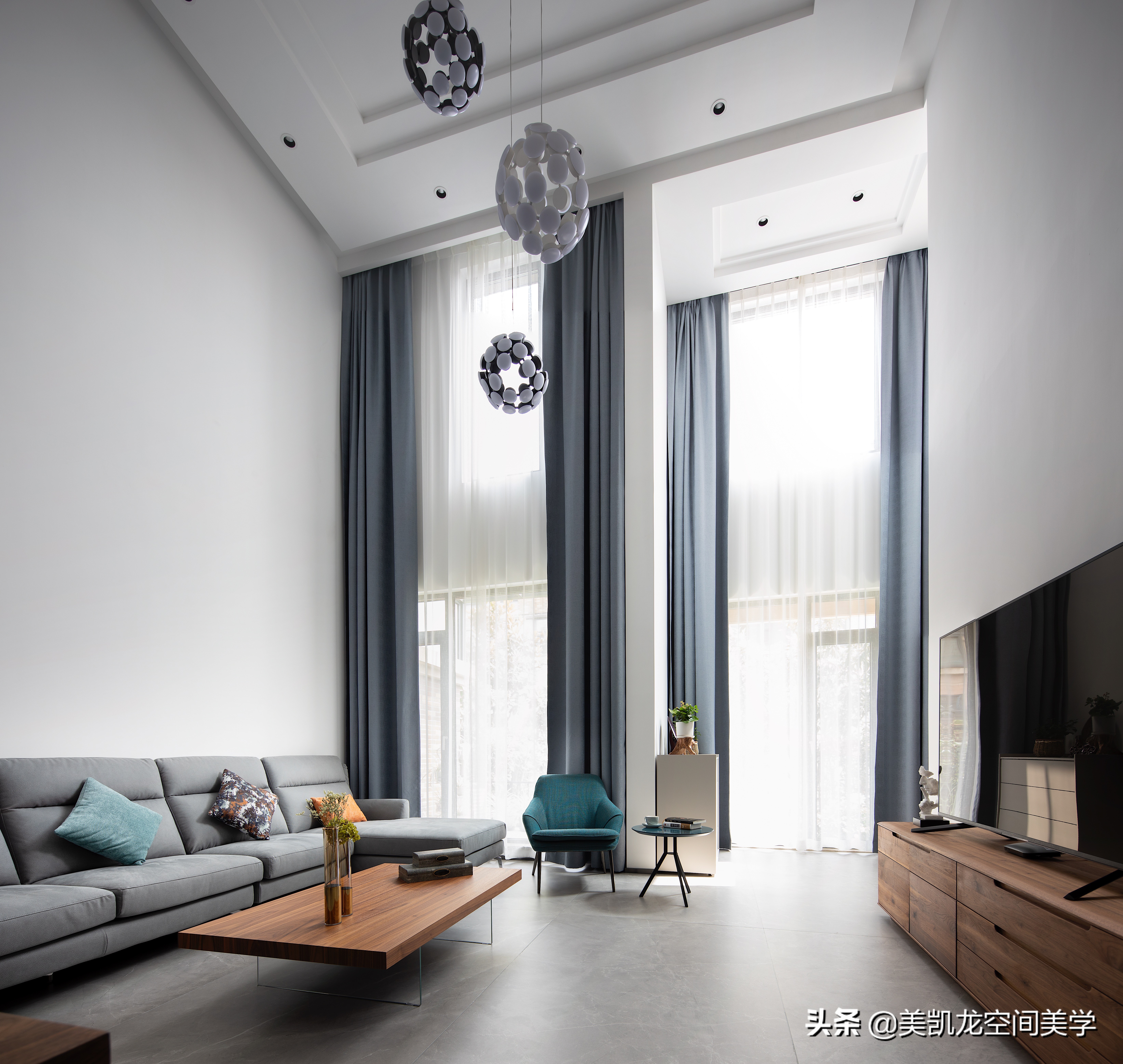 大宅装修效果图-农村的两层小别墅怎么装修好?客厅全屋贴瓷砖,电视背景墙该怎么设计? 大宅装修效果图-农村的两层小别墅怎么装修好?客厅全屋贴瓷砖,电视背景墙该怎么设计?