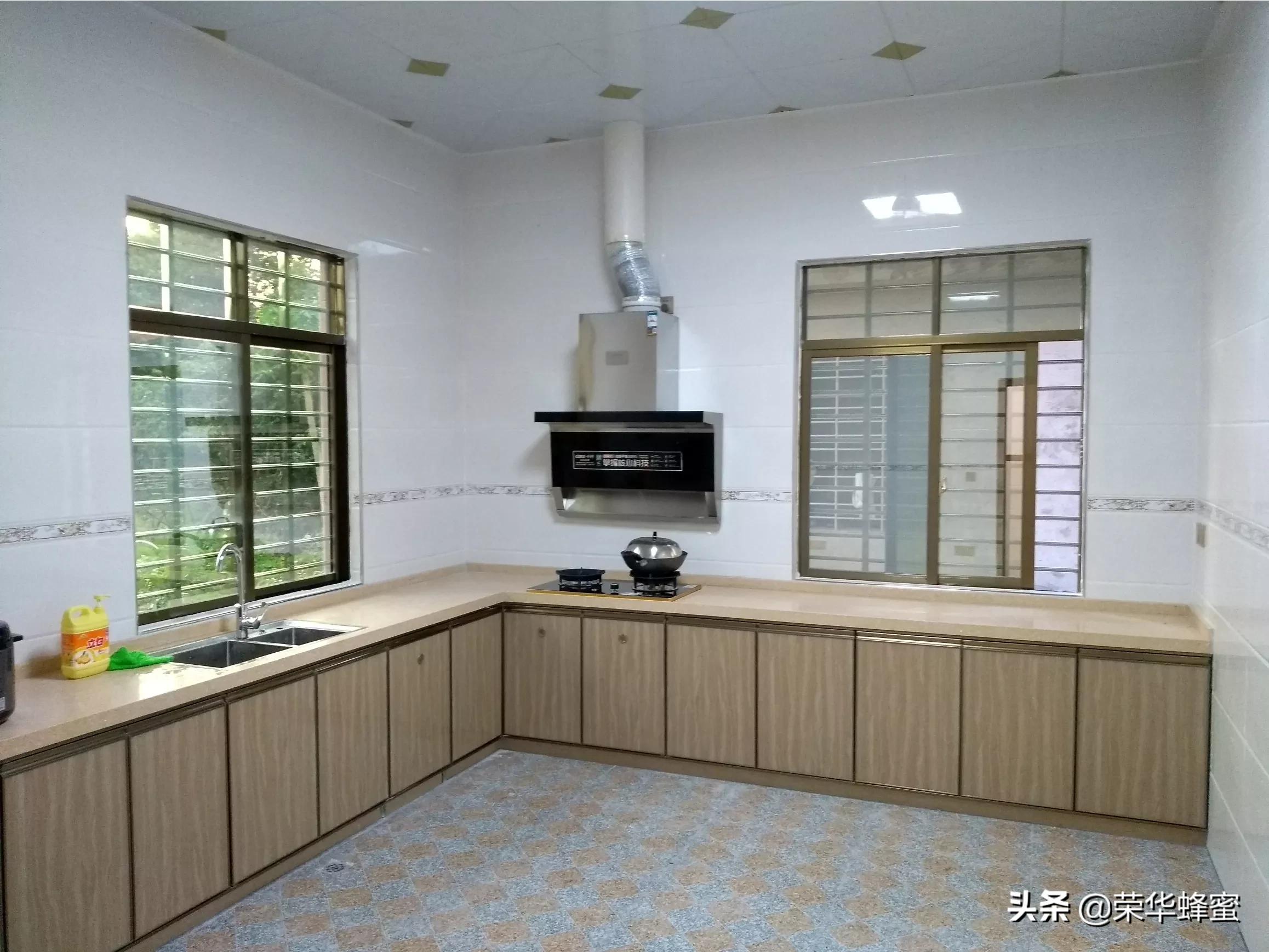 吊顶用什么材料最实惠又便宜-店铺吊顶材料一般用的是哪种比较好的? 吊顶用什么材料最实惠又便宜-店铺吊顶材料一般用的是哪种比较好的?