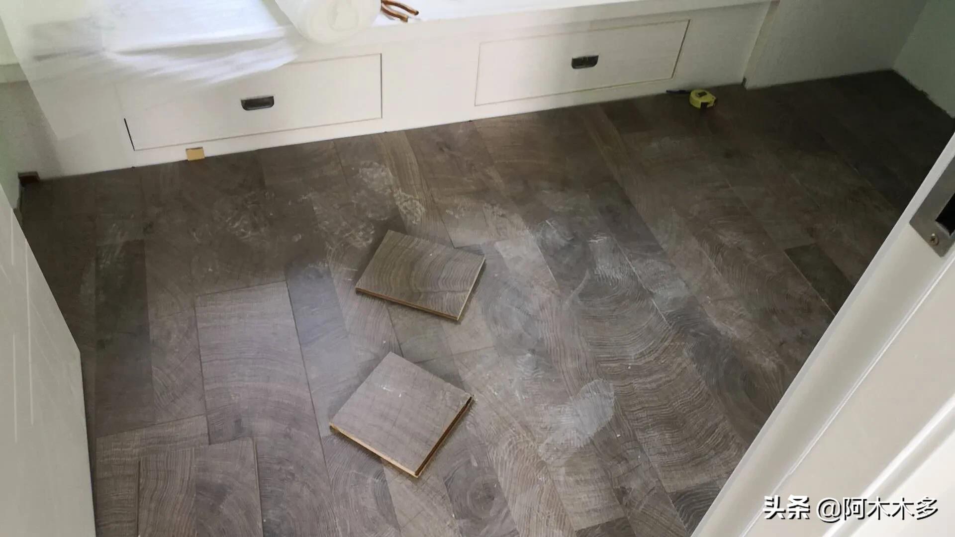 装修家装修成木纹的怎么配就好了好看-装修时木纹要怎么拉!喷完油漆后才会有木纹效果? 装修家装修成木纹的怎么配就好了好看-装修时木纹要怎么拉!喷完油漆后才会有木纹效果?